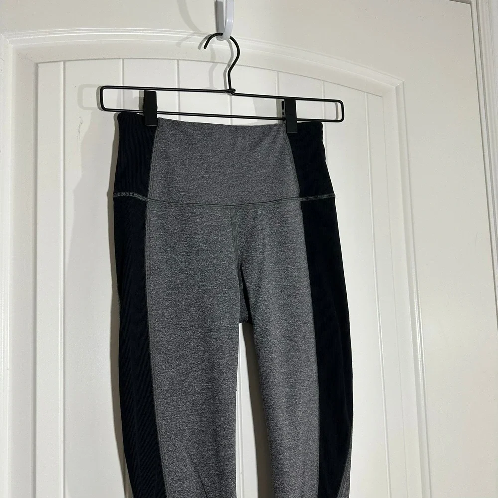 Lululemon | On Your Mark Crop 23
